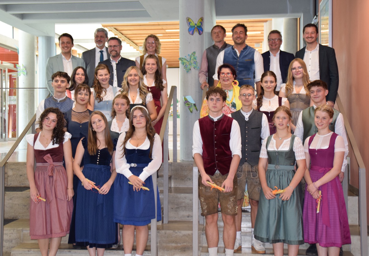 Groß (Beste Absolventen)